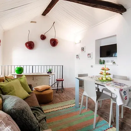 Altido Amazing House With Balcony & View *